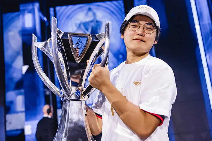 《英雄聯盟》T1粉絲不滿CEO介入決策 萬人血書辭退信