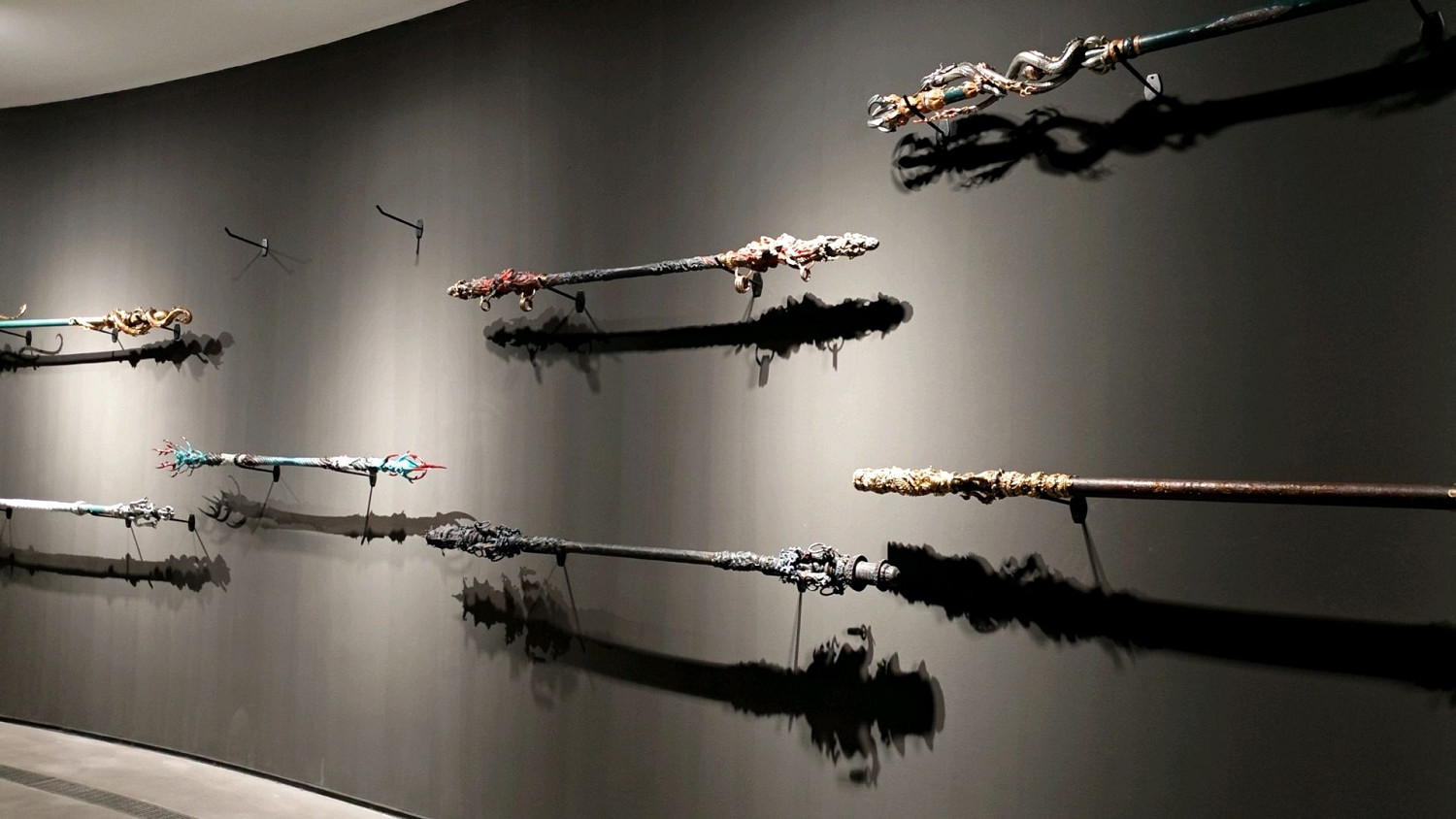 吧友曬《黑神話》藝術展現場照:大量精美公仔雕像 ! 吧友曬《黑神話》藝術展現場照:大量精美公仔雕像 !