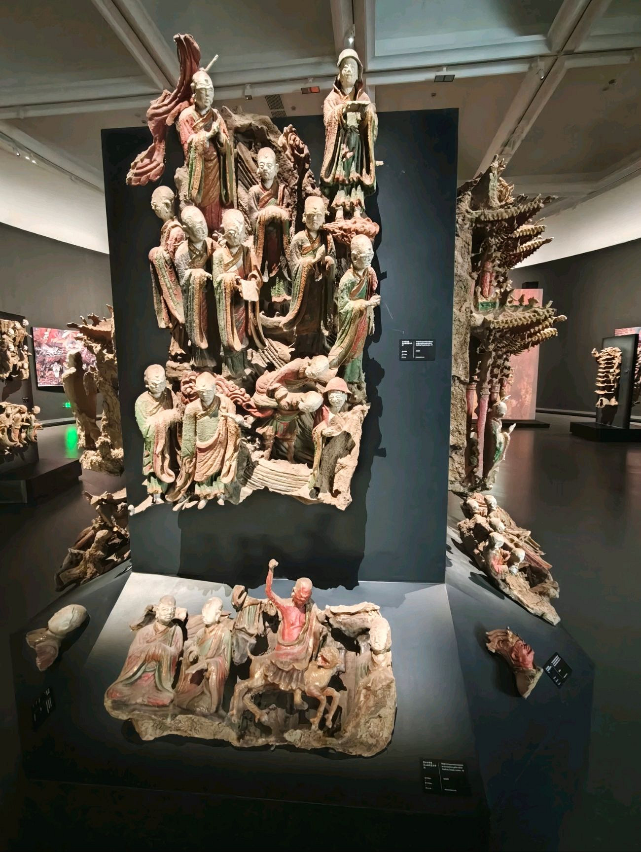 吧友曬《黑神話》藝術展現場照:大量精美公仔雕像 ! 吧友曬《黑神話》藝術展現場照:大量精美公仔雕像 !