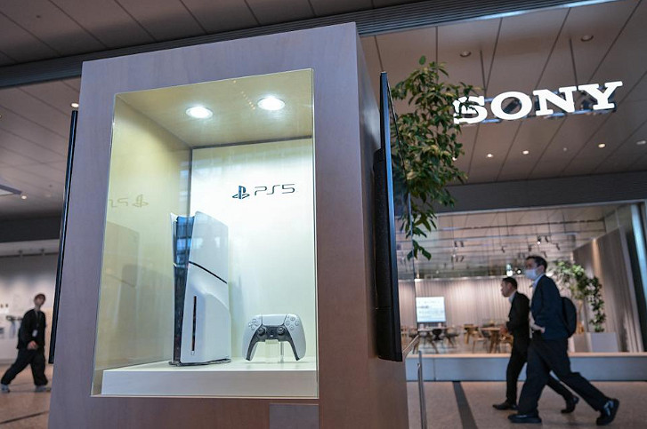 索狗還是和任豚坐一桌吧!發售5年的PS5還好意思漲價! 索狗還是和任豚坐一桌吧!發售5年的PS5還好意思漲價!