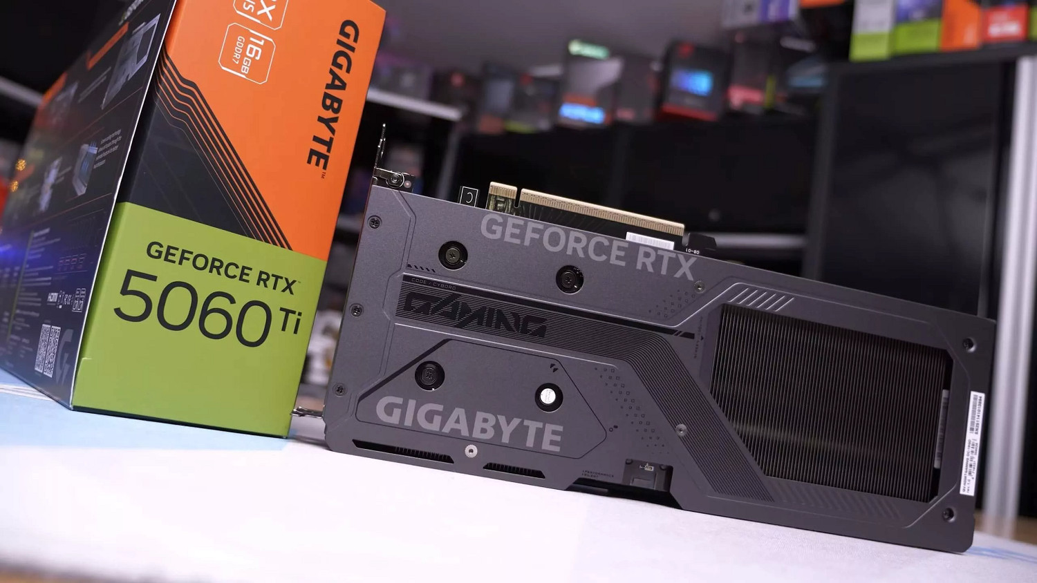 RTX 5060Ti 16款遊戲實測:光柵性能平均比3080慢11% RTX 5060Ti 16款遊戲實測:光柵性能平均比3080慢11%