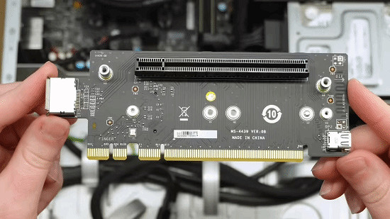 V社“Steambox”迷你主機原型機曝光!性能這麽辣雞? V社“Steambox”迷你主機原型機曝光!性能這麽辣雞?