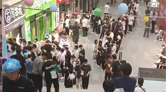 百萬星鐵玩家竟然累廢了古茗的沙冰機！