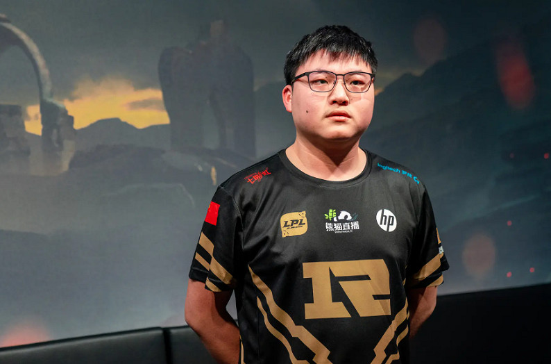 《英雄聯盟》lpl名人堂沒有uzi原因介紹