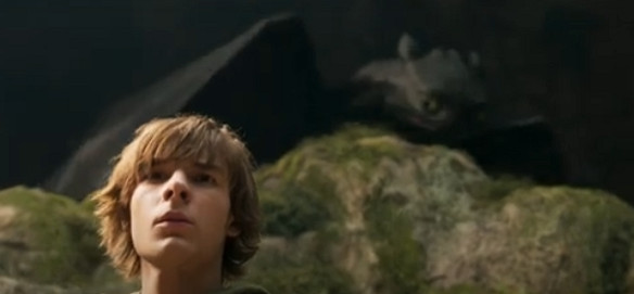 《馴龍高手》真人版版預告釋出 希卡普與無牙仔暢遊天空