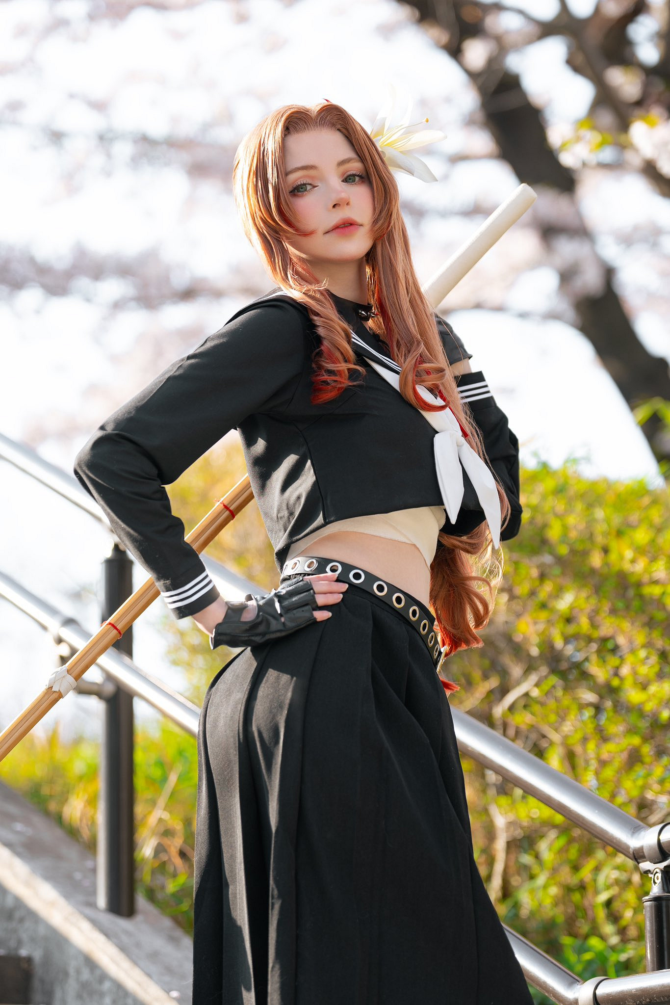 礙事梨體模曬《怪獵荒野》傑瑪COS：完美身材超性感！