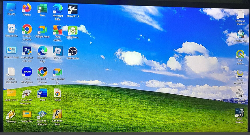 玩家展示20年老電腦引熱議 現在已成奶奶專用遊戲機