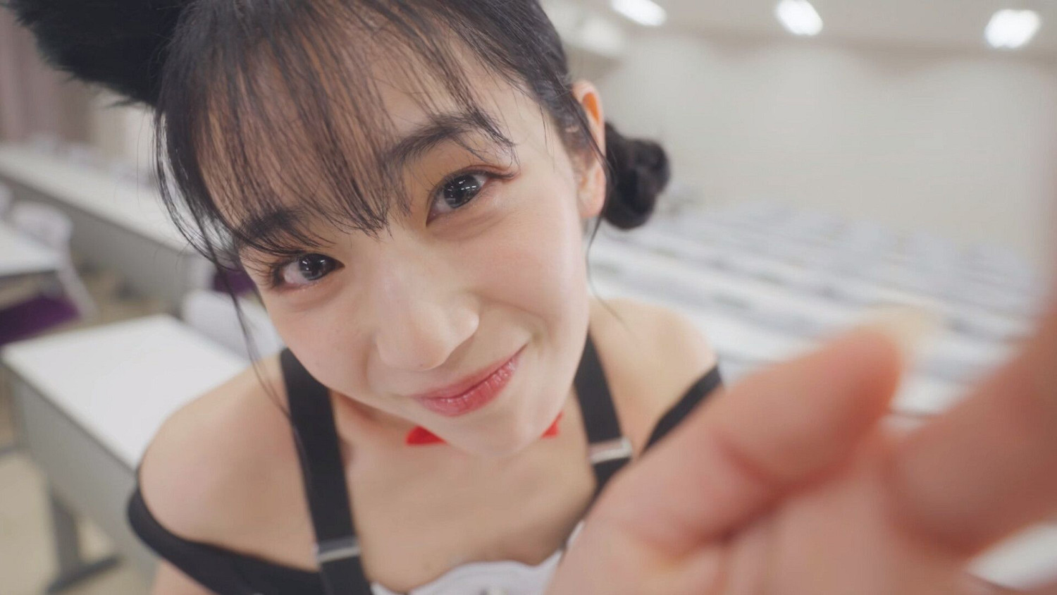 在日本為黑人打工猝死後，我重生了！每日被美女環繞