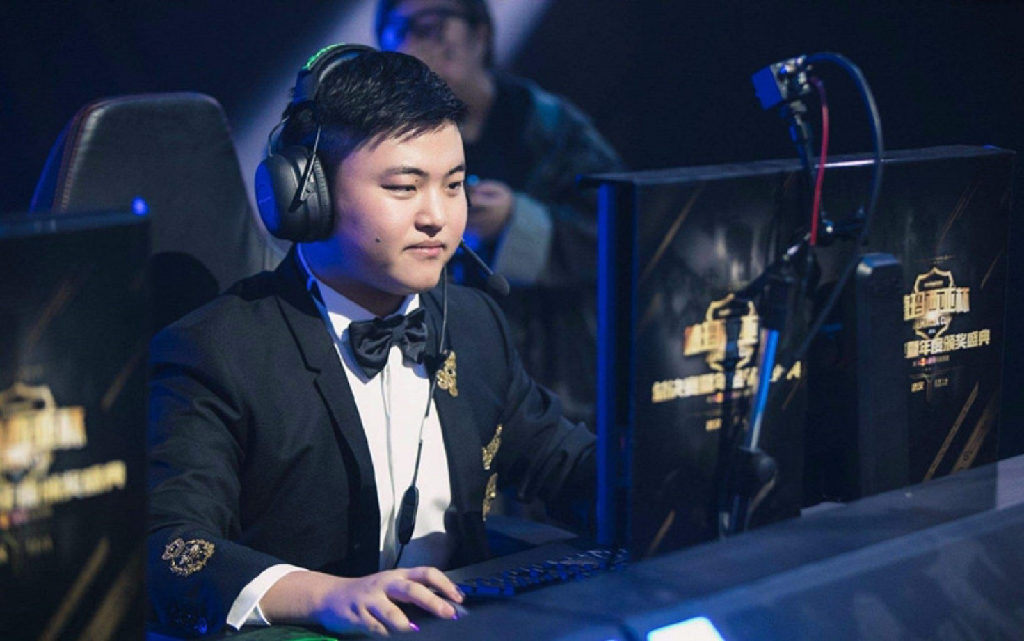 《英雄聯盟》UZI職業生涯效力戰隊一覽