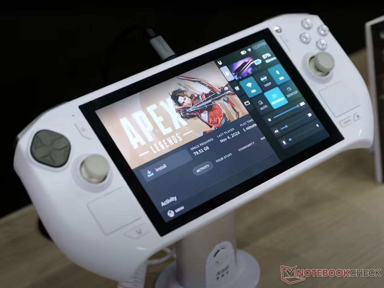 索泰展示第二代Zone掌機：升級AI 9 HX 370處理器！