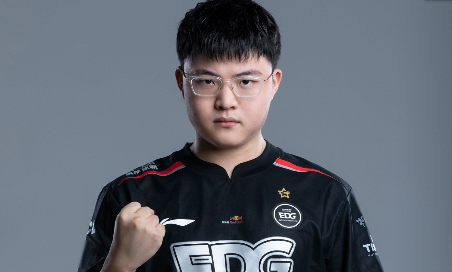 《英雄聯盟》名人堂選手UZI個人資料一覽 《英雄聯盟》名人堂選手UZI個人資料一覽