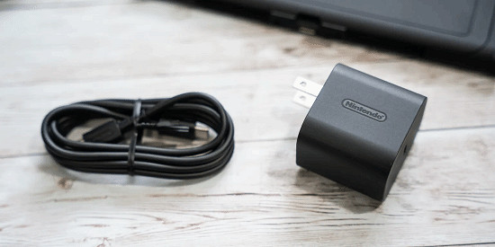 Switch2底座確認不相容Switch1電源適配器!系統會跳錯 Switch2底座確認不相容Switch1電源適配器!系統會跳錯