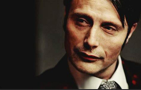 拔叔再演反派《殺手暗殺世界》連動《007皇家夜總會》