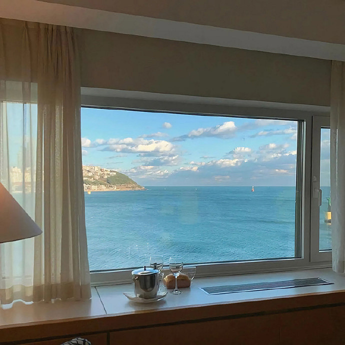 《英雄聯盟》高級emo傷感ID男介紹