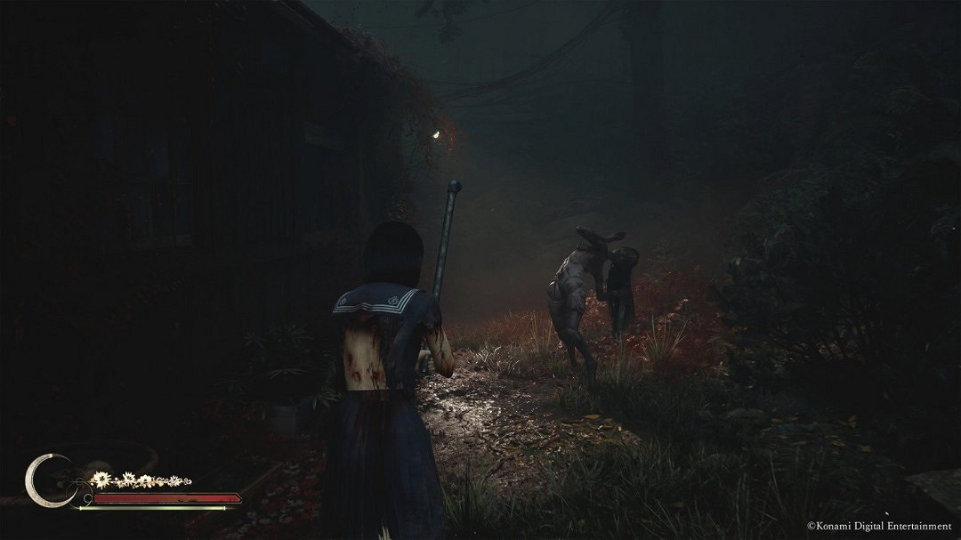 《沉默之丘f》新截圖曝光：女主角衣衫襤褸 與怪物對峙