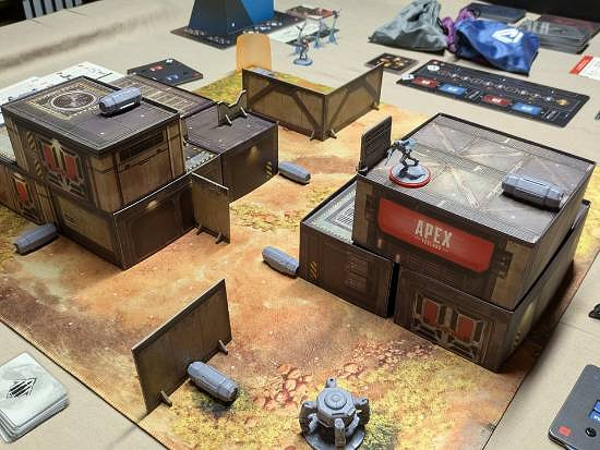 《Apex英雄:棋盤遊戲》IGN 7分:設計精妙的桌遊! 《Apex英雄:棋盤遊戲》IGN 7分:設計精妙的桌遊!