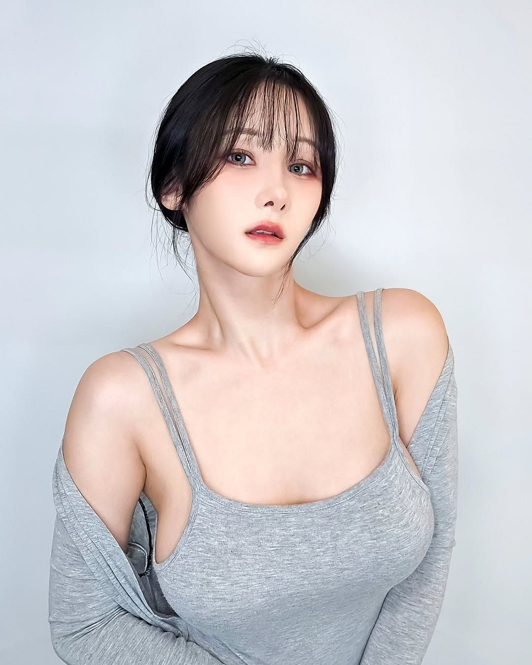 《劍星》第三位體模COS美圖:火辣身材大到包不住! 《劍星》第三位體模COS美圖:火辣身材大到包不住!