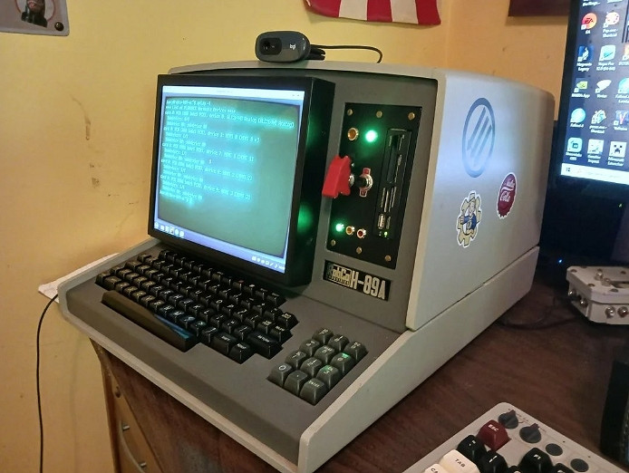 《輻射》玩家神還原遊戲終端!可真實運行Linux系統 《輻射》玩家神還原遊戲終端!可真實運行Linux系統