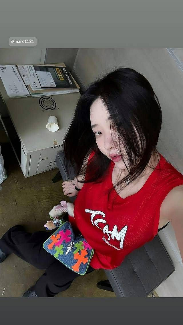 《劍星》體模申才恩曬性感美圖:掀開上衣誘惑拉滿! 《劍星》體模申才恩曬性感美圖:掀開上衣誘惑拉滿!