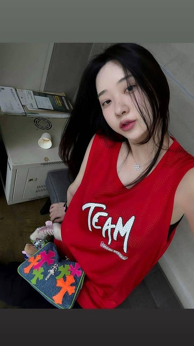 《劍星》體模申才恩曬性感美圖:掀開上衣誘惑拉滿! 《劍星》體模申才恩曬性感美圖:掀開上衣誘惑拉滿!