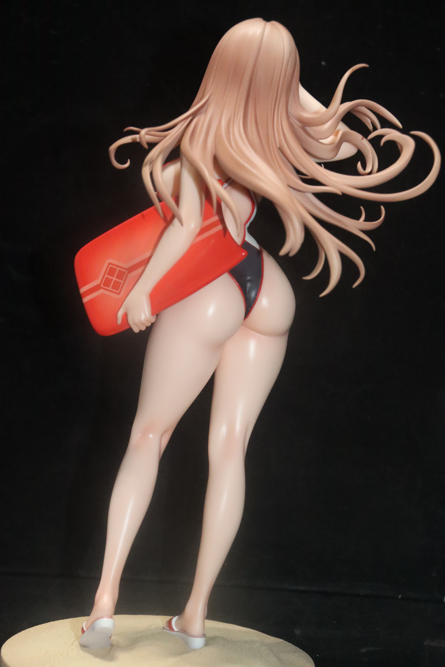 《勝利女神:妮姬》泳裝拉毗來襲 我們一起去海灘度假吧