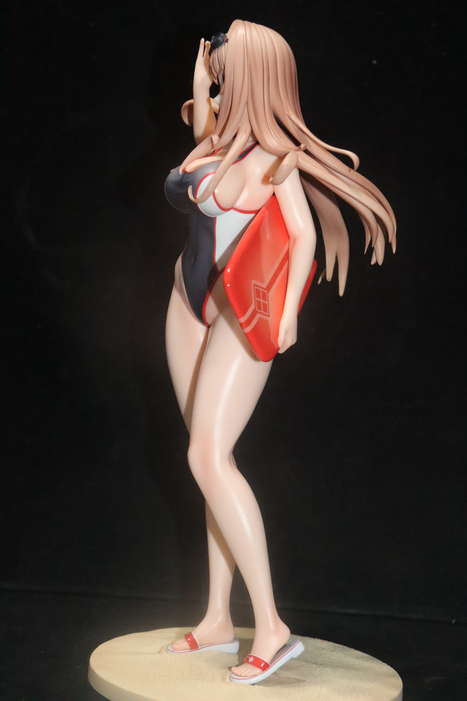 《勝利女神:妮姬》泳裝拉毗來襲 我們一起去海灘度假吧