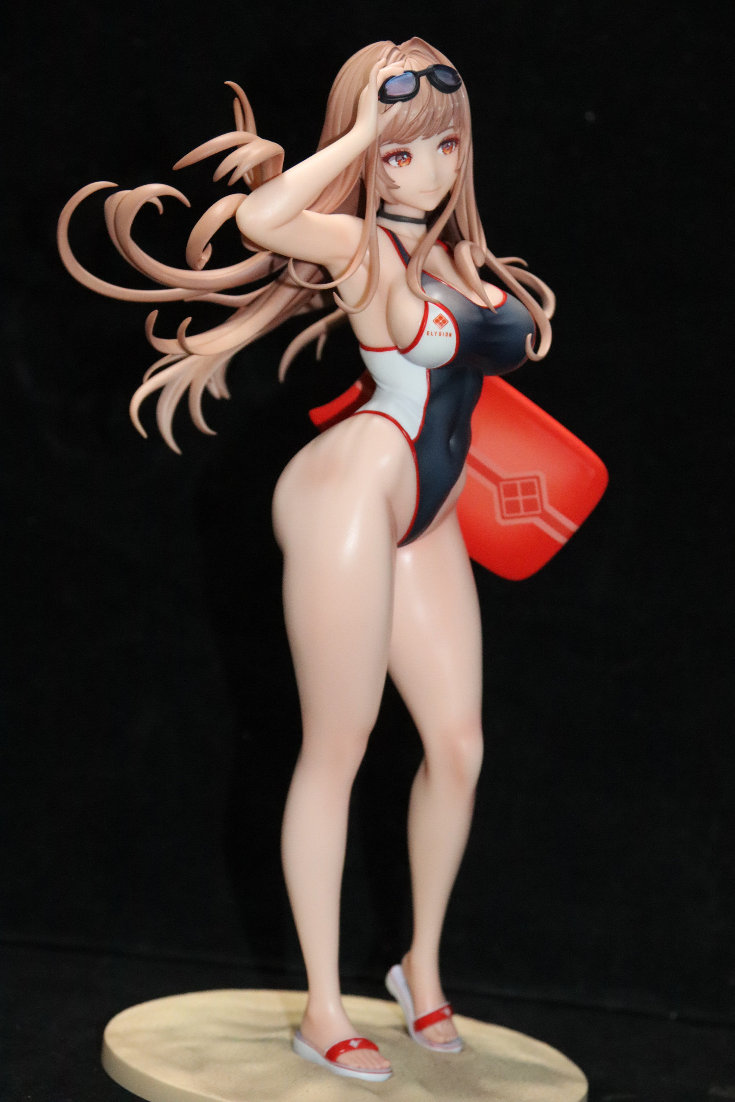 《勝利女神:妮姬》泳裝拉毗來襲 我們一起去海灘度假吧