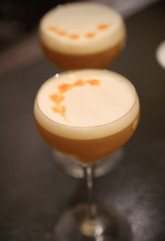 小島秀夫抵中國台灣地區 沉浸式曬照解鎖當地美食圖鑒