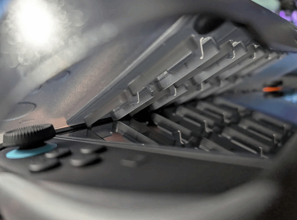 知名配件商翻車現場!NS2保護殼變"傷害殼":更易刮傷 知名配件商翻車現場!NS2保護殼變"傷害殼":更易刮傷