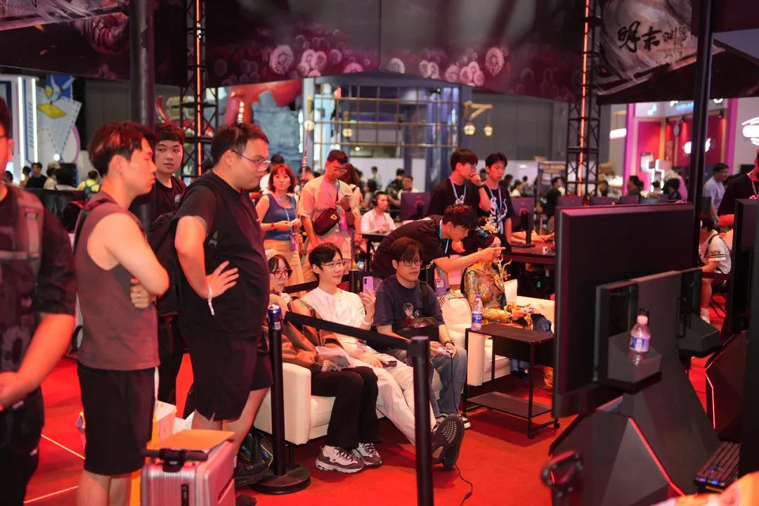 30萬年輕人,700多家展商,為什麽都來BW2025? 30萬年輕人,700多家展商,為什麽都來BW2025?