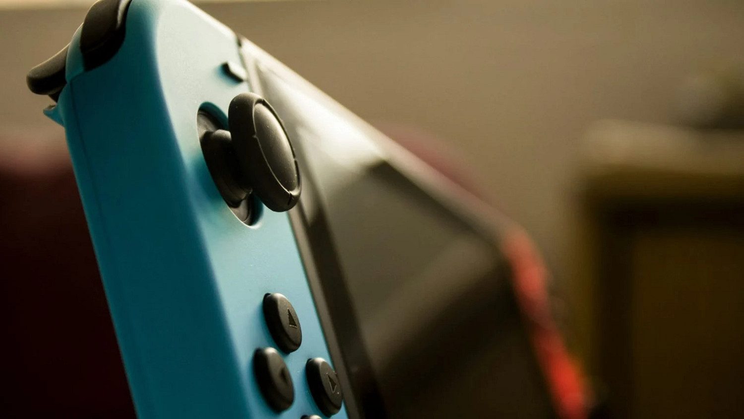 遊戲盜版末日來臨?FBI查封七家大型盜版遊戲網站! 遊戲盜版末日來臨?FBI查封七家大型盜版遊戲網站!