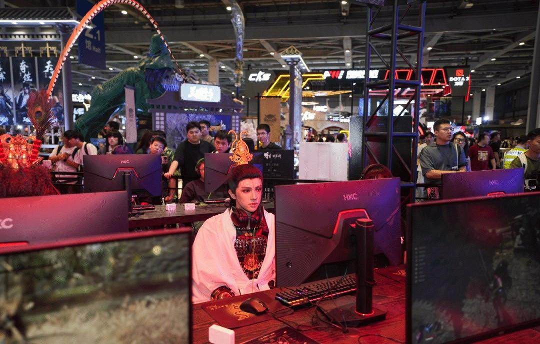 《明末:淵虛之羽》BW混剪和現場圖:小姐姐又颯又美! 《明末:淵虛之羽》BW混剪和現場圖:小姐姐又颯又美!