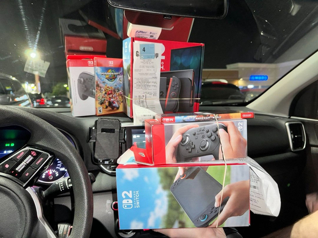 訂書釘損壞NS2以25萬美元拍出 “訂書釘門”正式落幕！