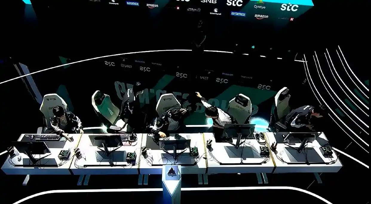 石油杯決賽:LCK隊伍憑借營運拿下首局!GEN 1-0 AL! 石油杯決賽:LCK隊伍憑借營運拿下首局!GEN 1-0 AL!