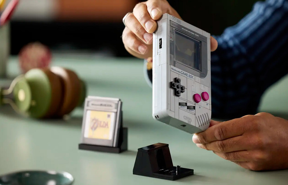 7月25日日本發售！樂高推出任天堂初代GB掌機組件