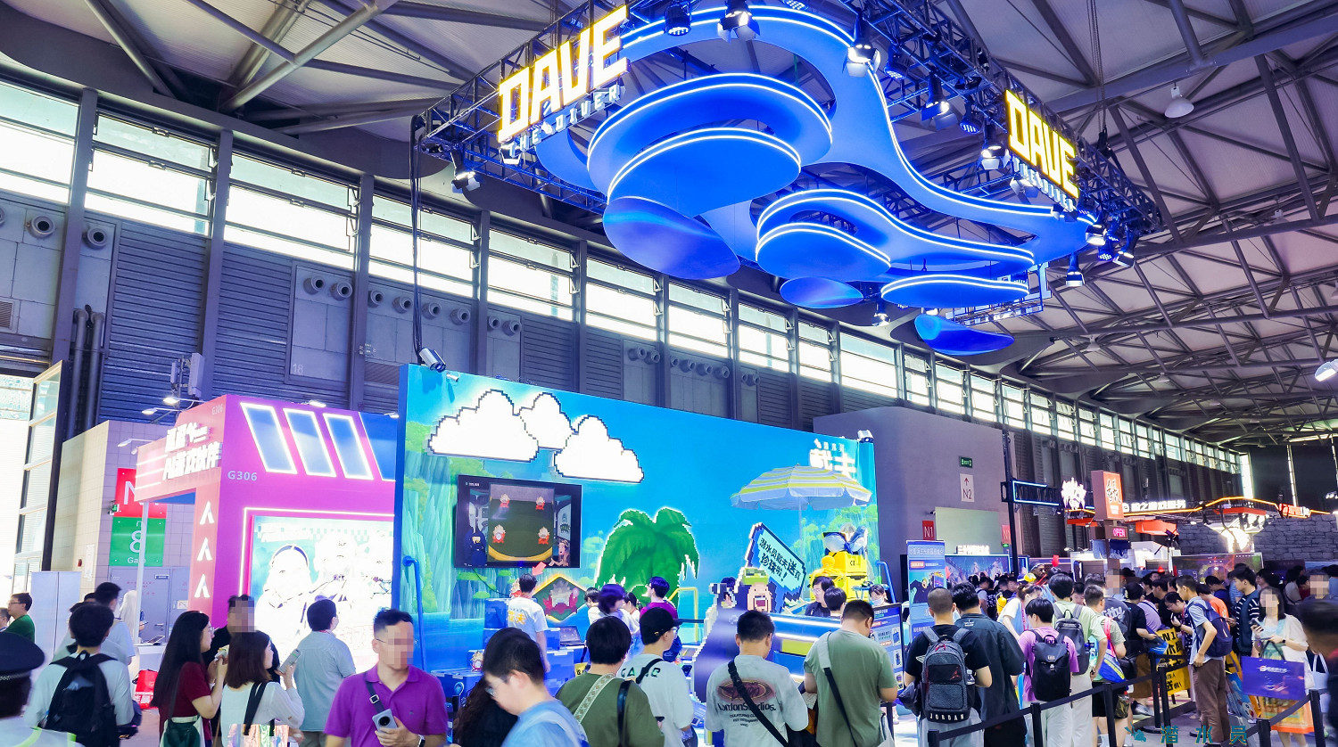 潛水員戴夫現身ChinaJoy,製作人黃載皓入駐微博 潛水員戴夫現身ChinaJoy,製作人黃載皓入駐微博