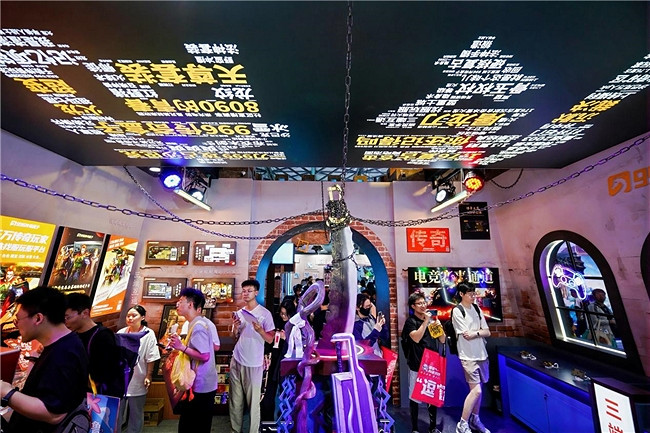 愷英網路傳奇盒子亮相CJ:復古展台與多元生態續傳奇熱 愷英網路傳奇盒子亮相CJ:復古展台與多元生態續傳奇熱