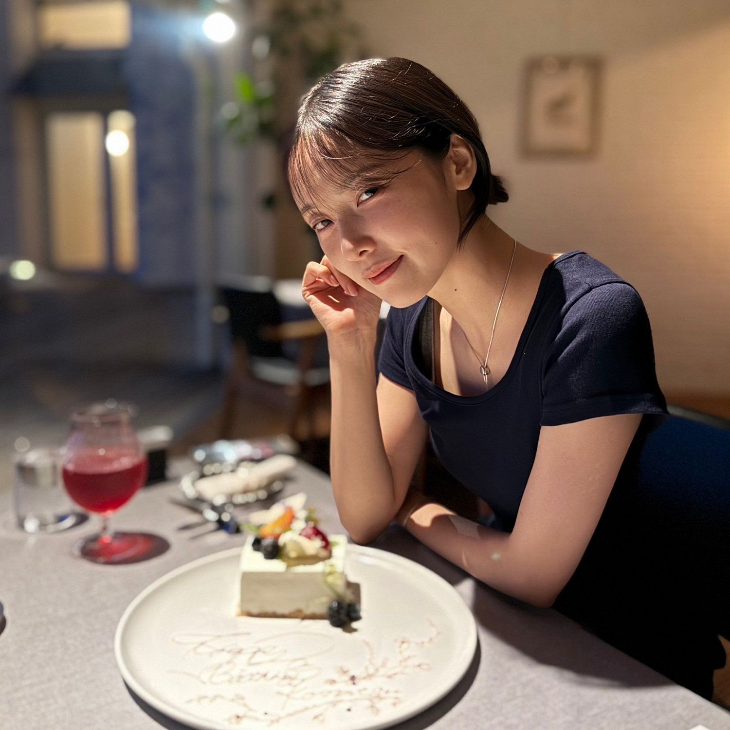 甜度超標!《沉默之丘f》女主臉模寫真:笑容清甜超吸睛! 甜度超標!《沉默之丘f》女主臉模寫真:笑容清甜超吸睛!