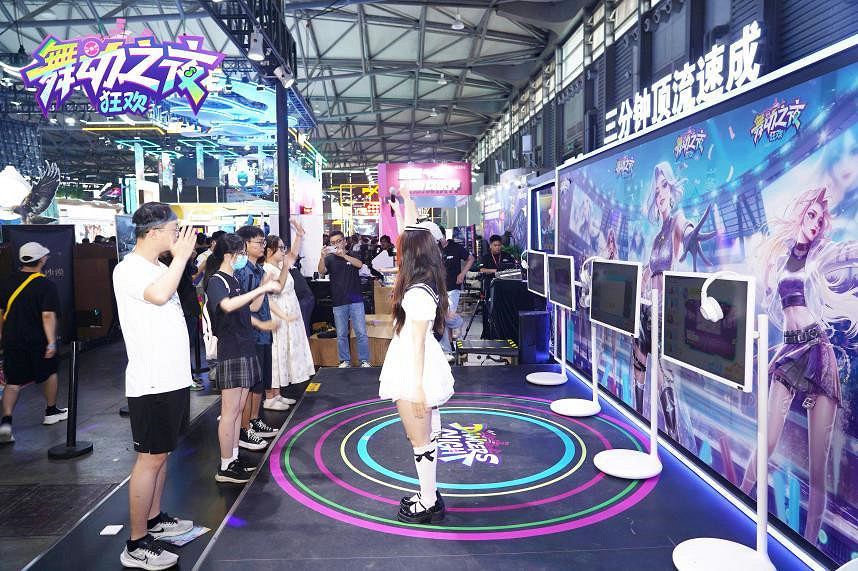 【CJ火爆直擊】《舞動之夜:狂歡》展台燃爆ChinaJoy 2025!人潮、熱舞、遊戲,根本停不下來! 【CJ火爆直擊】《舞動之夜:狂歡》展台燃爆ChinaJoy 2025!人潮、熱舞、遊戲,根本停不下來!