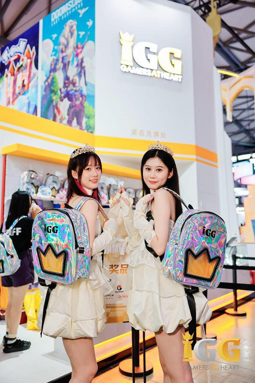 韓國人氣Coser閃耀展區,會玩梗的IGG承包了2025ChinaJoy玩家的所有尖叫 韓國人氣Coser閃耀展區,會玩梗的IGG承包了2025ChinaJoy玩家的所有尖叫