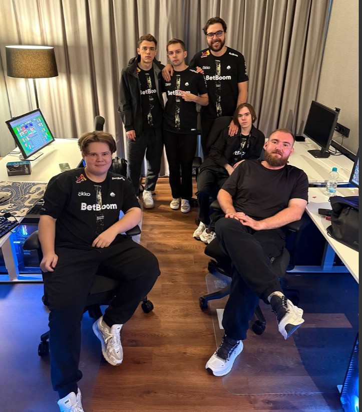 Cs科隆決賽大超五殺，扮豬吃老虎？