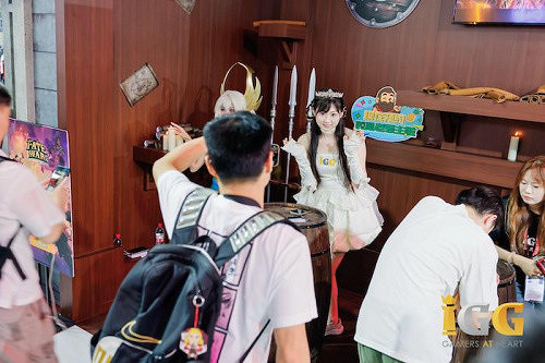 韓國人氣Coser閃耀展區,會玩梗的IGG承包了2025ChinaJoy玩家的所有尖叫 韓國人氣Coser閃耀展區,會玩梗的IGG承包了2025ChinaJoy玩家的所有尖叫