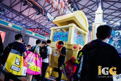 韓國人氣Coser閃耀展區,會玩梗的IGG承包了2025ChinaJoy玩家的所有尖叫 韓國人氣Coser閃耀展區,會玩梗的IGG承包了2025ChinaJoy玩家的所有尖叫