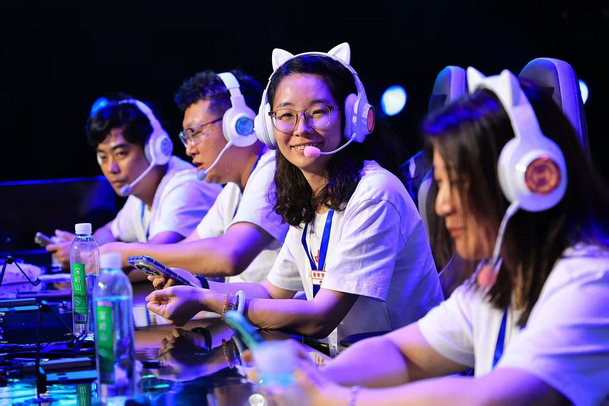 第七季朝陽職工文體嘉年華“榮耀朝陽”第二屆職工電競比賽完美收官