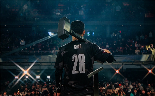 EWC 八強破局戰:WBG 與《虹彩六號》共築 CN FPS 新增長極 EWC 八強破局戰:WBG 與《虹彩六號》共築 CN FPS 新增長極