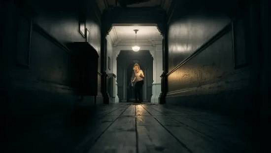 踉蹌求生!《惡靈古堡9》第三人稱專屬動畫 女主易跌倒 踉蹌求生!《惡靈古堡9》第三人稱專屬動畫 女主易跌倒