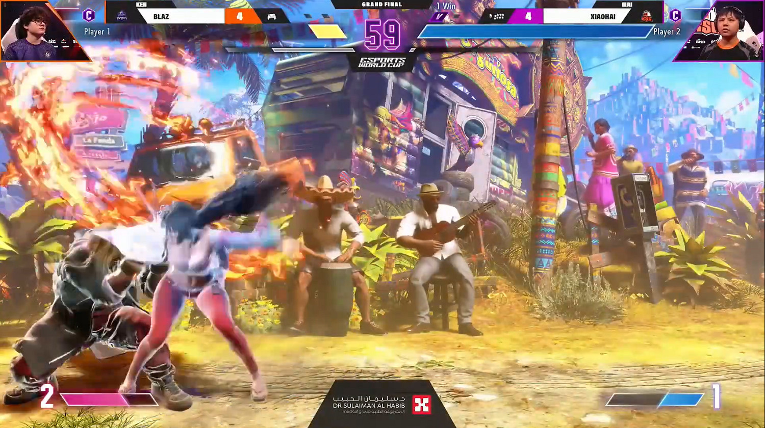 中國格鬥界最高的山最長的河——小孩曾卓君衛冕冠軍