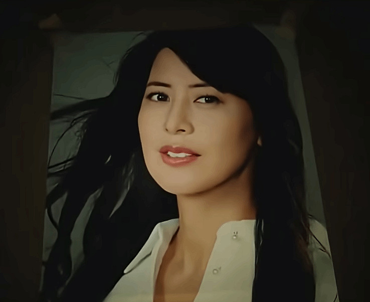 《潛龍諜影3RE》美女性感海報大變身：你喜歡新版嗎?