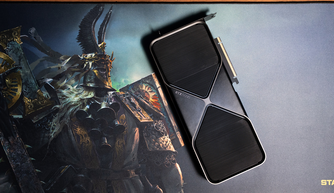 《流亡黯道2》推出限定主題聯名硬體!搭載5090顯卡 《流亡黯道2》推出限定主題聯名硬體!搭載5090顯卡