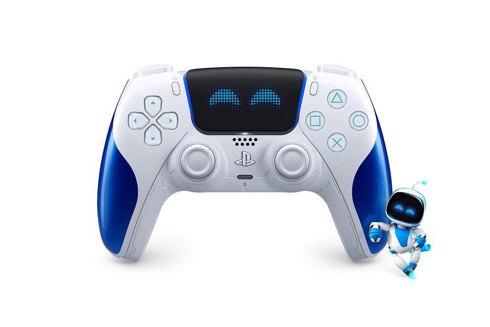 彎彎笑眼歡樂無限：索尼《宇宙機器人》限量版手把